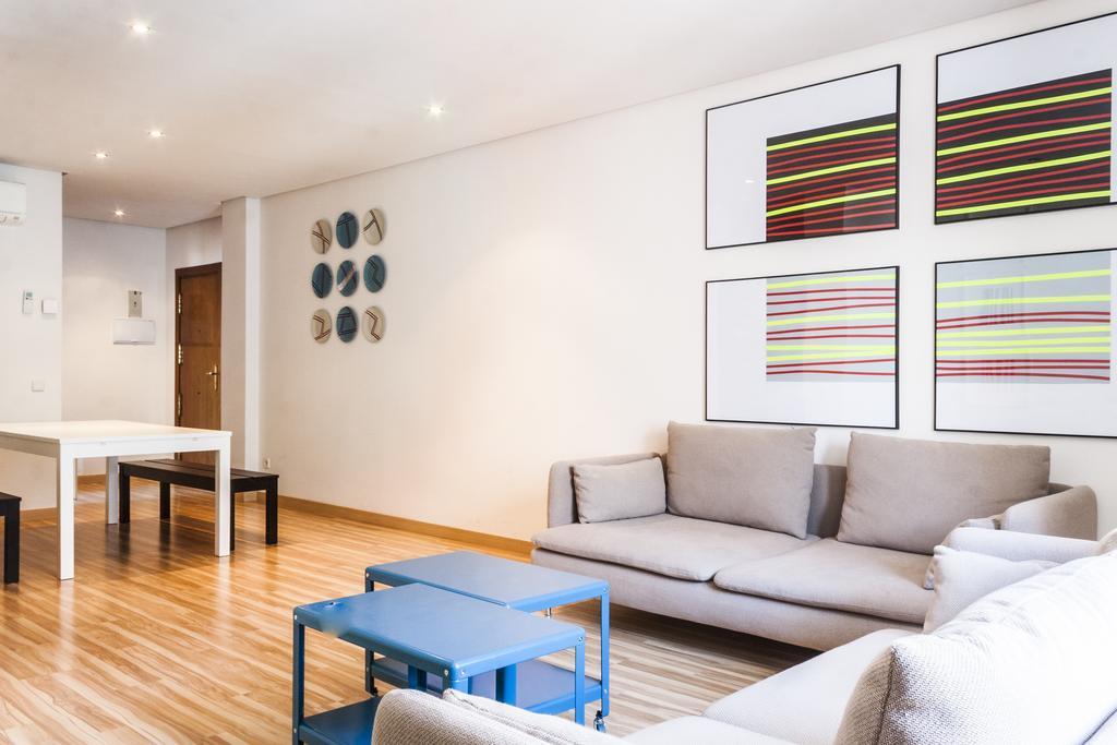 Mola Suites Madri Exterior foto