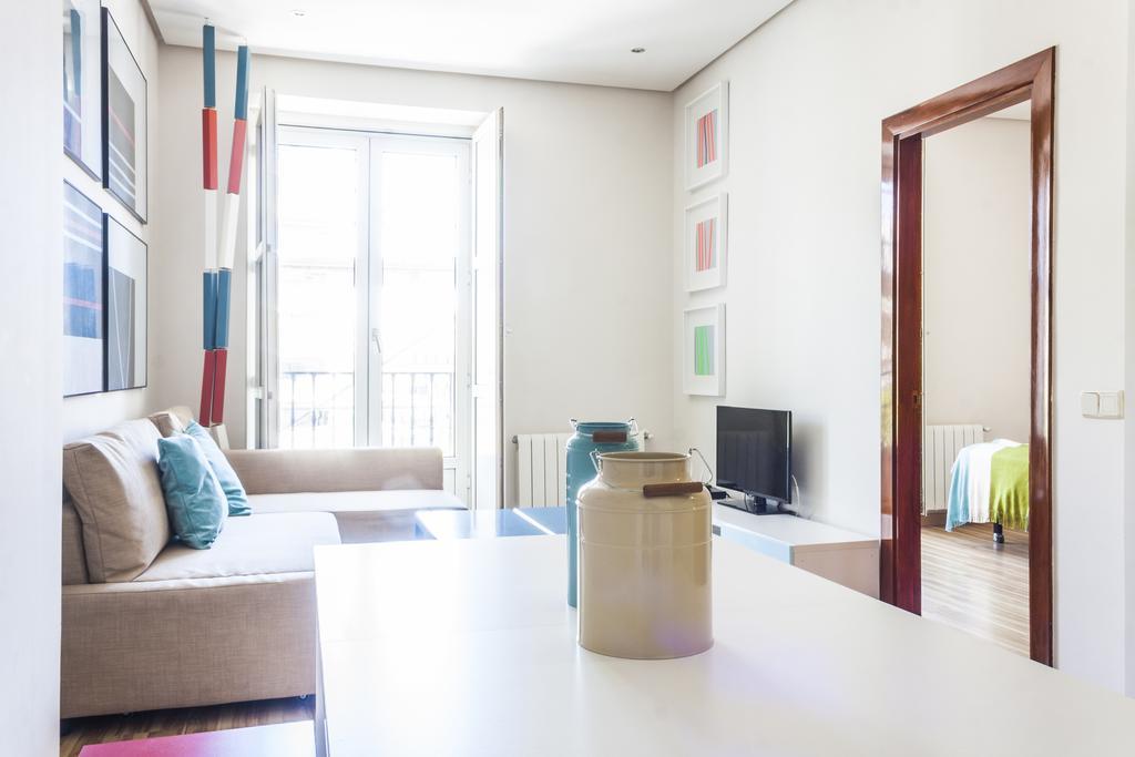 Mola Suites Madri Quarto foto