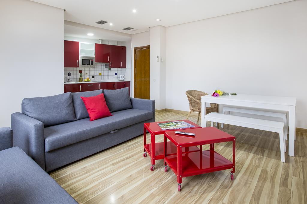 Mola Suites Madri Exterior foto