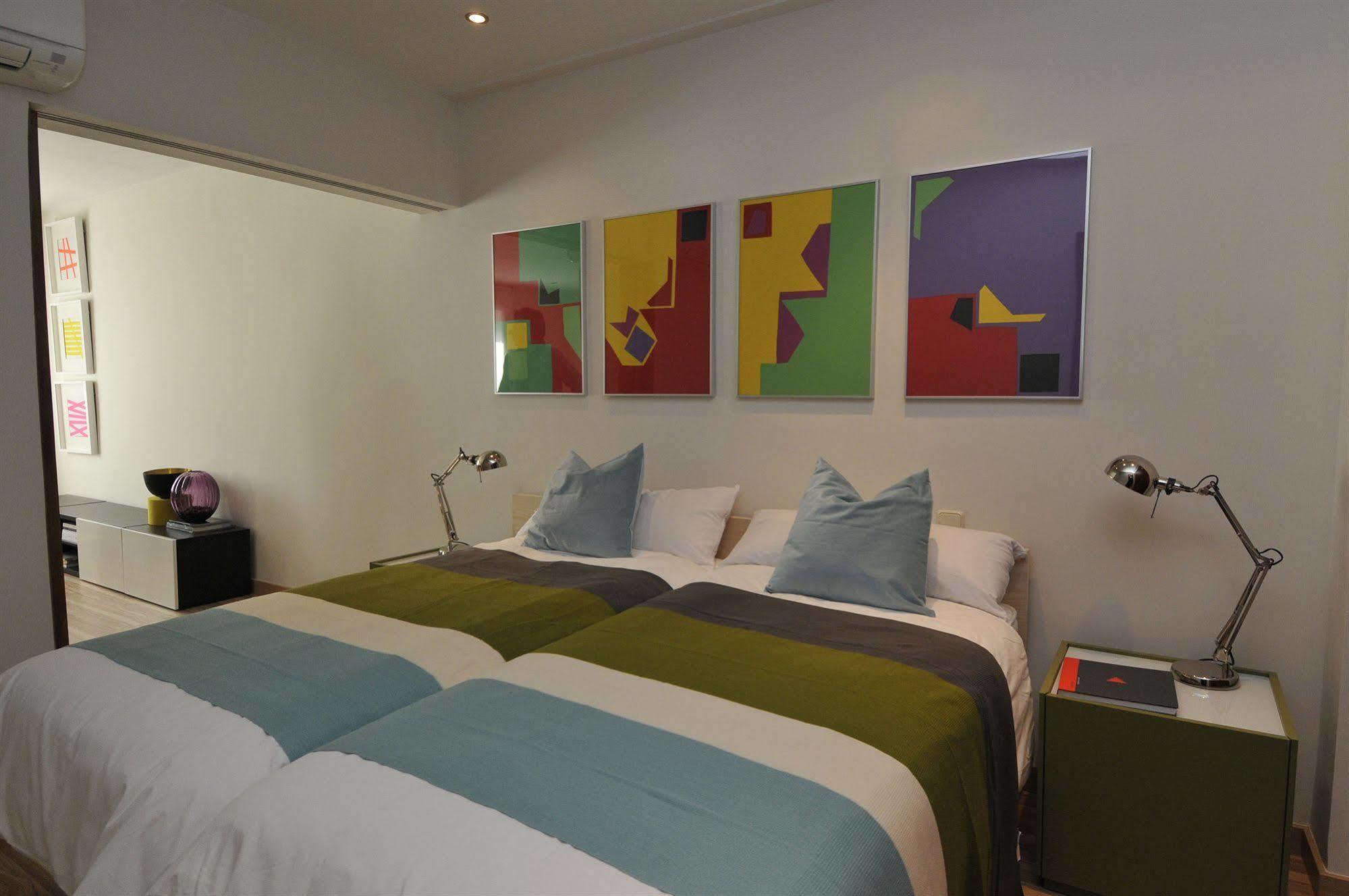 Mola Suites Madri Exterior foto
